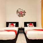 Oyo 529 Hotel Paninda