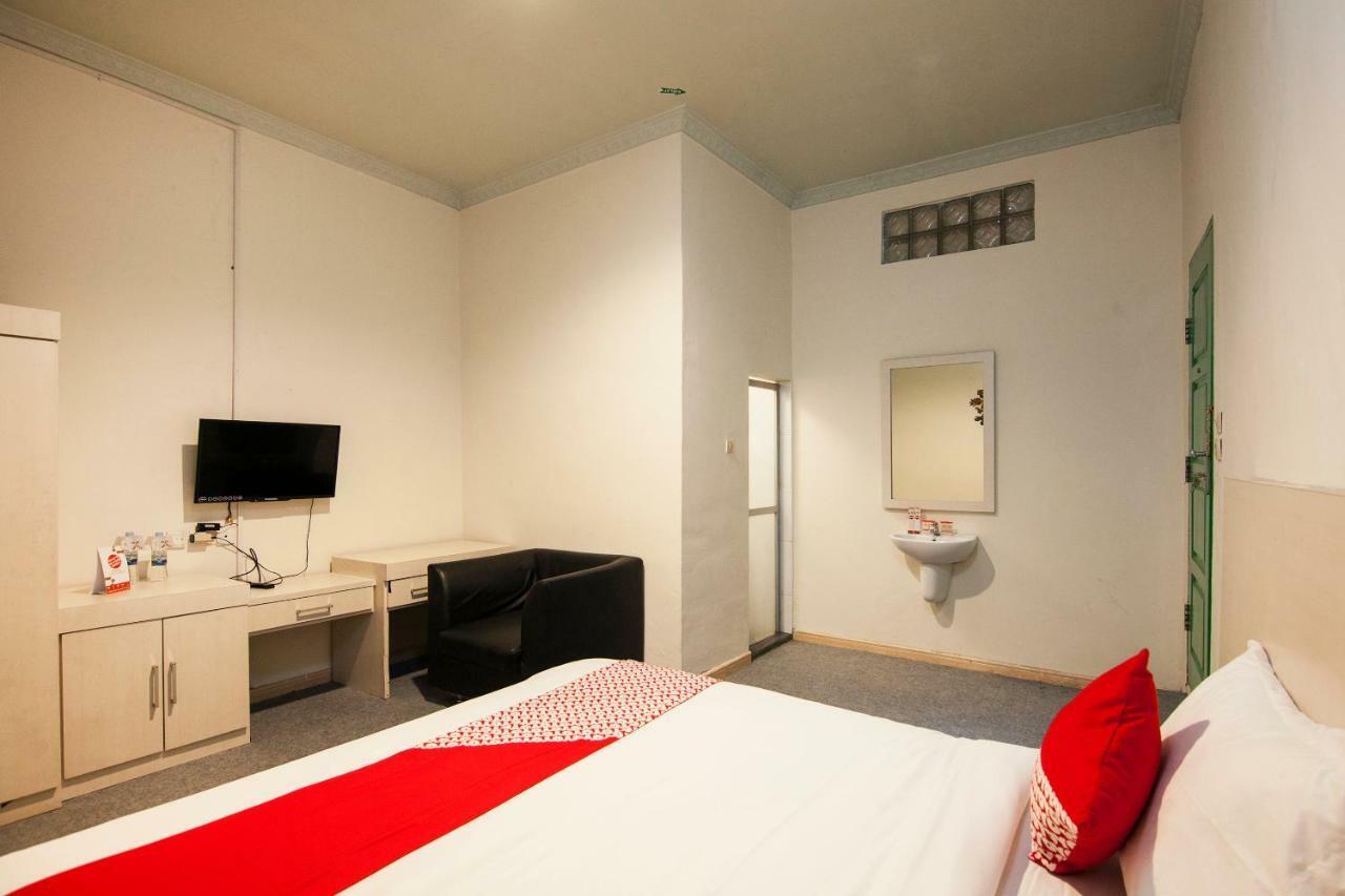 Hotel Oyo 529 Paninda 2*